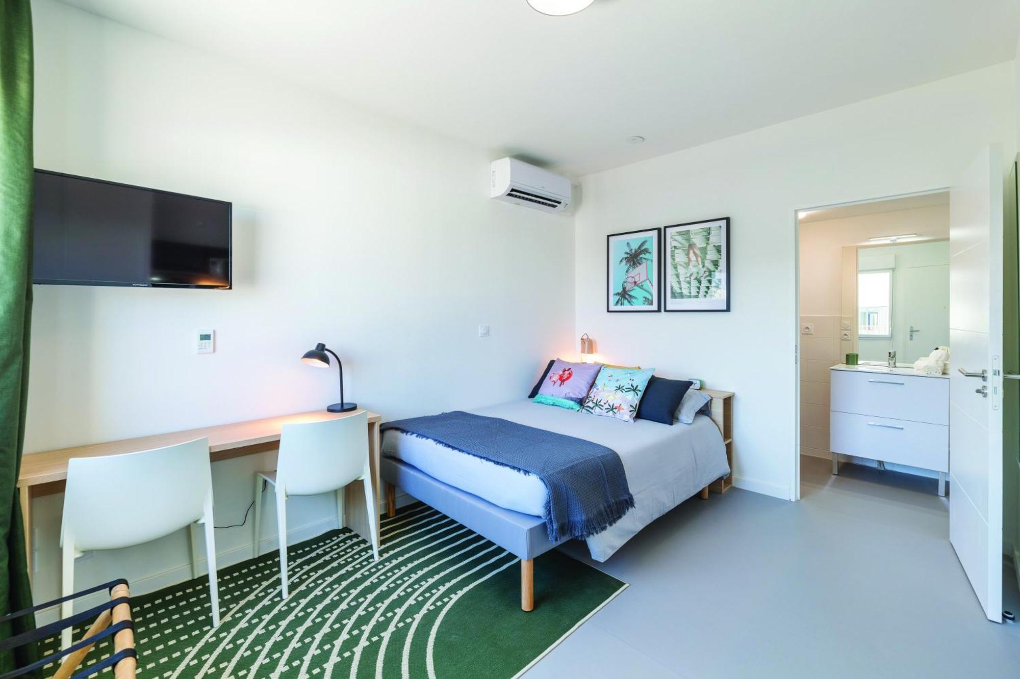 Student Factory Lyon Parilly Apartment Venissieux Bagian luar foto